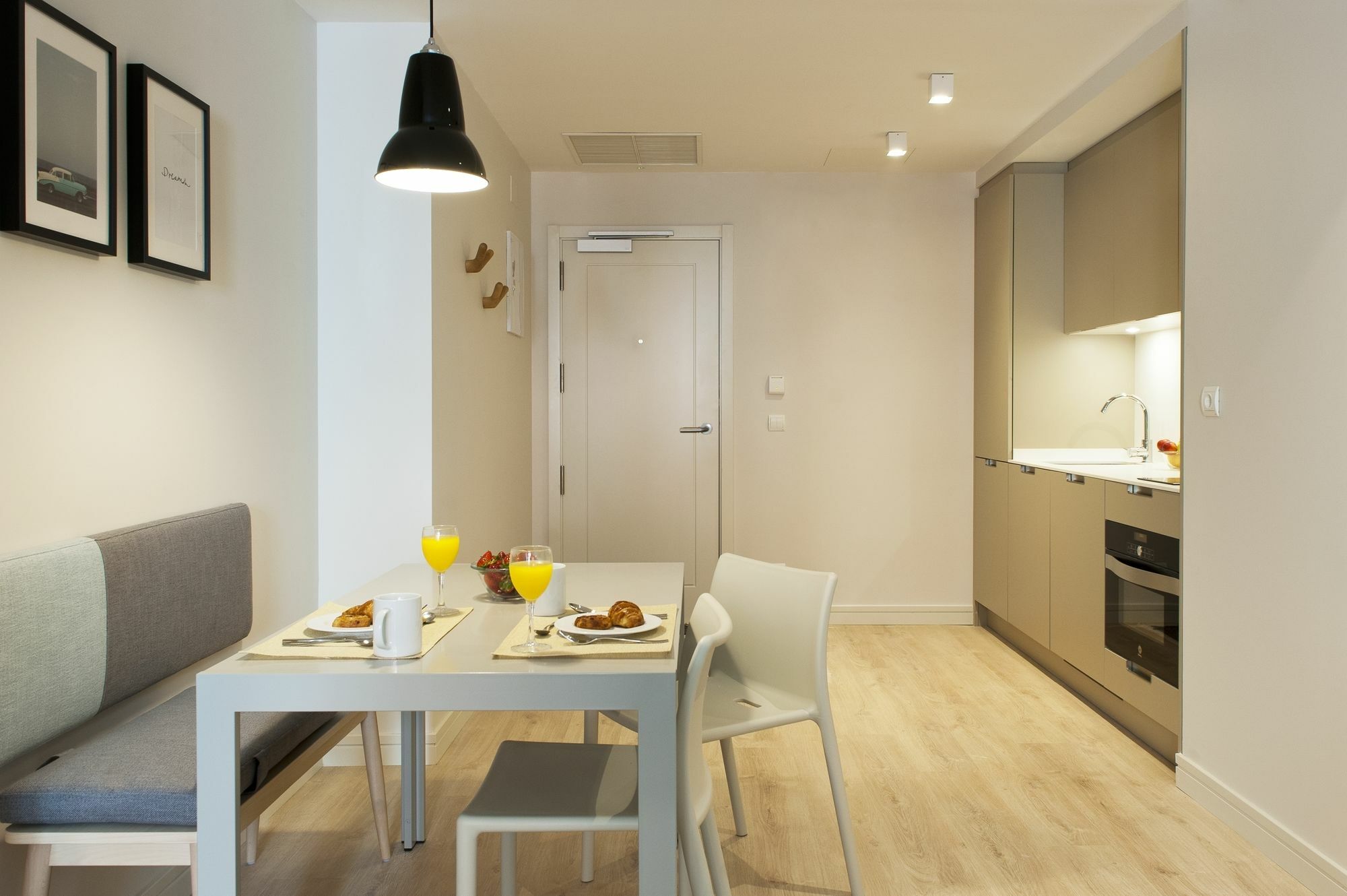 Mh Apartments Central Μαδρίτη Εξωτερικό φωτογραφία